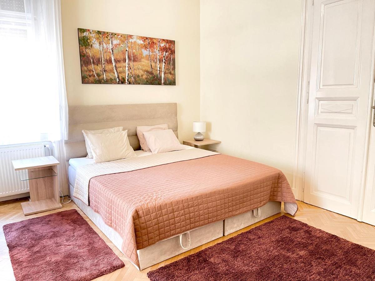 Isabelle Residency - Balcony & A.C Lejlighed Budapest Eksteriør billede